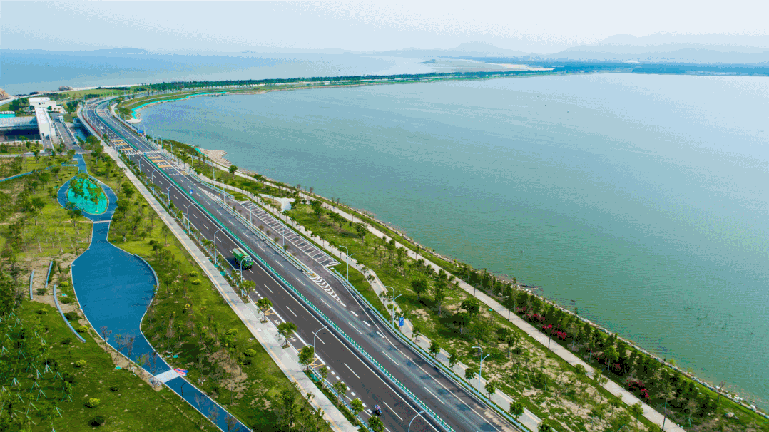 蓝眼泪、音乐节、房车露营……这个“五一”，下沙与你有场约会