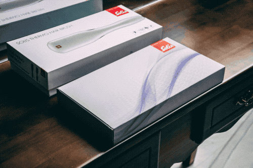 戴森梳子有什么好处_戴森梳子值得买吗_戴森梳子