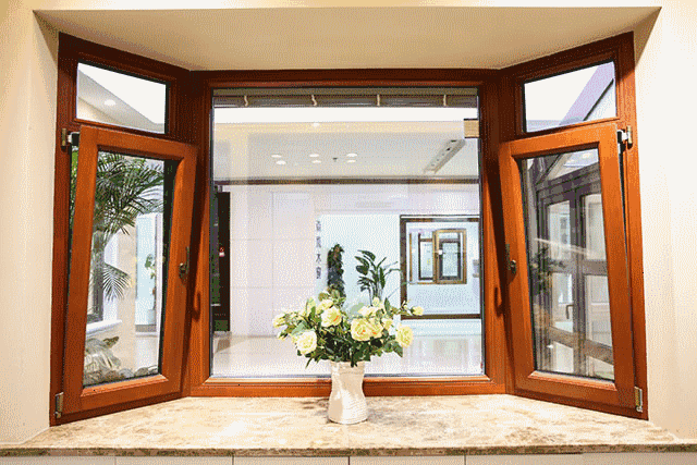 还用断桥铝门窗，早过时了！这种门窗美观又坚固，装上能用百年！