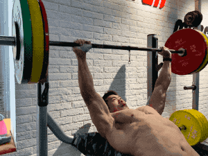 191cm上海肌肉男教练，荷尔蒙拉满，极品腱子肉身材也太野了