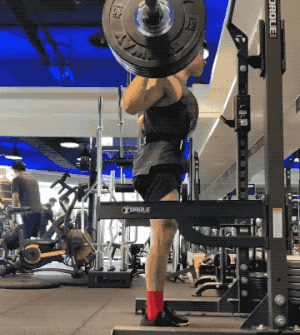 现在的直男教练都这么open了吗？好会擦....