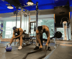 现在的直男教练都这么open了吗？好会擦....