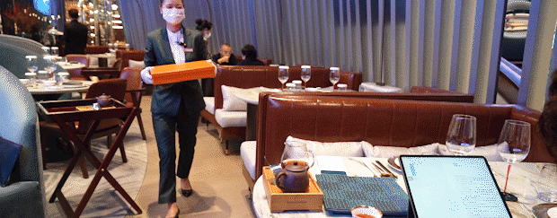 �������ˣ�ȫ���ڶ��ң������ڣ�