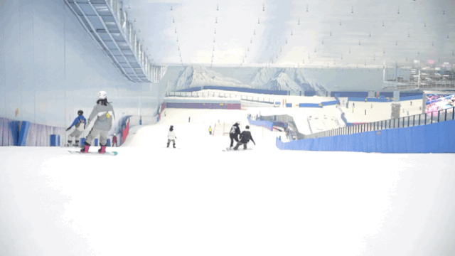 成都全搜索新闻网 成都再上新！无边泳池、滑雪场、水世界......一起来解锁夏日透心凉