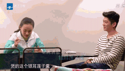 刘若英高龄产子，被曝和老公分房睡9年，如今一张“素颜生图”秒杀同龄人，惹百亿富豪狂追，她凭什么……-图47
