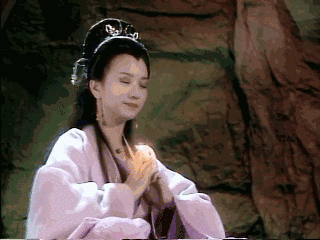 只因为在直播里多看你一眼，我就决定买你