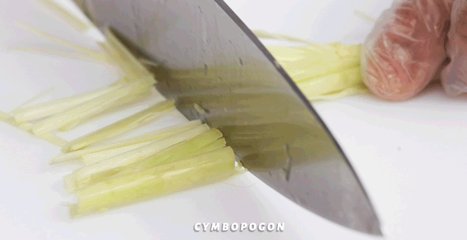 深圳人的椰子茶饮蔻蔻椰专卖铺,开进来福士了!蔻蔻椰龙眼椰子水爆款回归!万物皆可椰
