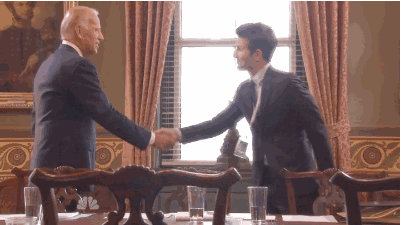 女子凭人脉术被FBI誉为找人高手