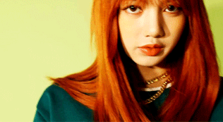 當紅「 炸子雞 」lisa 是流行髮色預言家？她染的髮色全都火了！