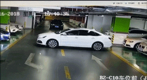 撞完玛莎拉蒂撞奥迪 撞完奥迪撞宝马