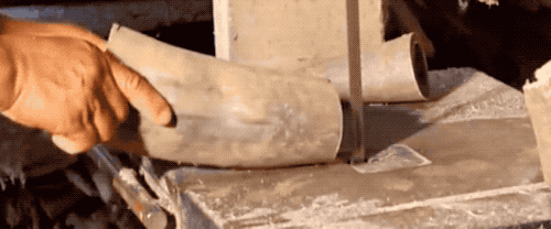 牛角刮痧板怎么存放脸部「松、垂、垮」显老10岁？在家多做这一事，清除面部瘀滞，让颜值“回春”_https://www.jmylbn.com_新闻资讯_第18张