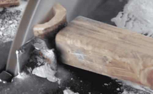 牛角刮痧板怎么存放脸部「松、垂、垮」显老10岁？在家多做这一事，清除面部瘀滞，让颜值“回春”_https://www.jmylbn.com_新闻资讯_第19张