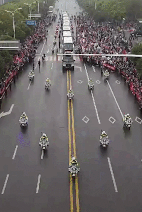 医疗：谢谢你们为湖北拼过命！这些送别场面戳中泪点