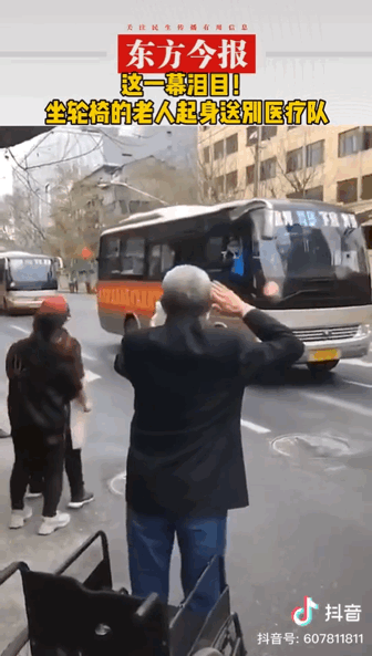 医疗：谢谢你们为湖北拼过命！这些送别场面戳中泪点