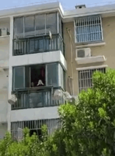 医疗：谢谢你们为湖北拼过命！这些送别场面戳中泪点