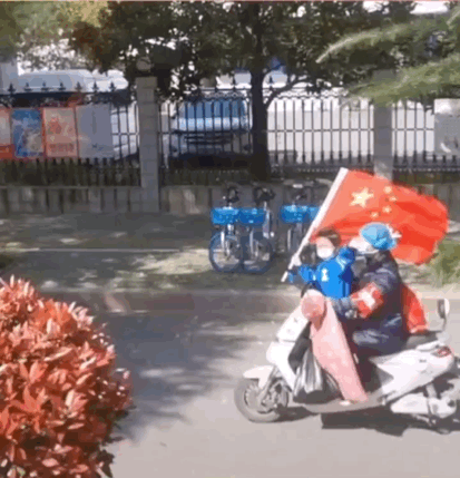 医疗：谢谢你们为湖北拼过命！这些送别场面戳中泪点