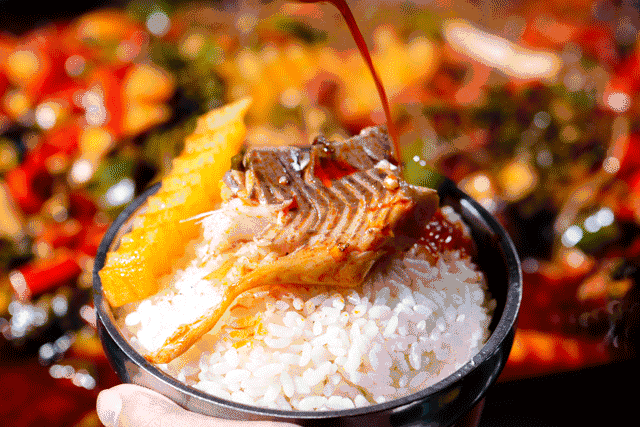 加盟蛋二三纸包鱼开店，美味吸睛更赚钱