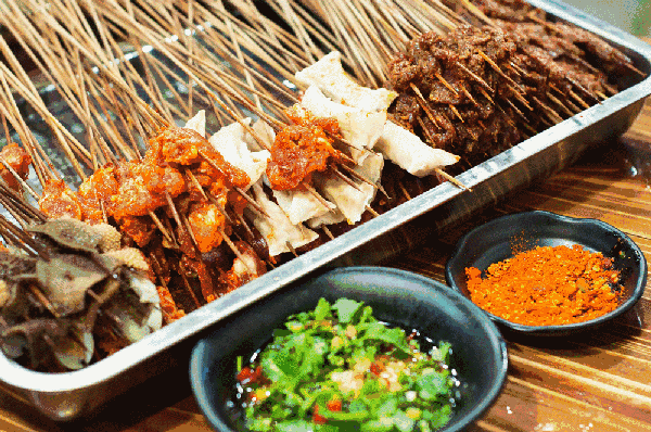 小郡肝疯狂维权不停,欲引爆餐饮新风尚!