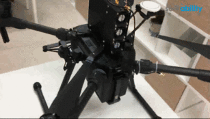 自上市以来，Sniffer4D灵嗅被集成在各种无人机中，针对客户选择最多的几款无人机，如大疆的M100/M210/M210 RTK/M600，可飞设计了专用的安装套件。今天给大家介绍如何把灵嗅快速稳定地安装到大疆M210/M210 RTK上，让其成为可采集超本地空气污染信息的智能机器人。为了方便大家掌握安装方法，我们特意准备了安装视频，欢迎收看。  