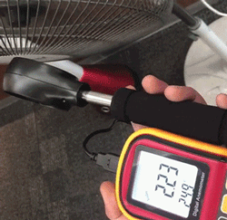 风扇的英文_散热底座怎么放~要风扇对着笔记本风扇吗_风扇英文