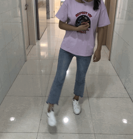 指一侧肢体正常,而另一侧肢体因各种疾病造成瘫痪所形成的步态.