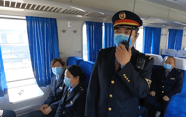 迎五一 郑州客运段苏州车队通过小视频提高应急处置能力