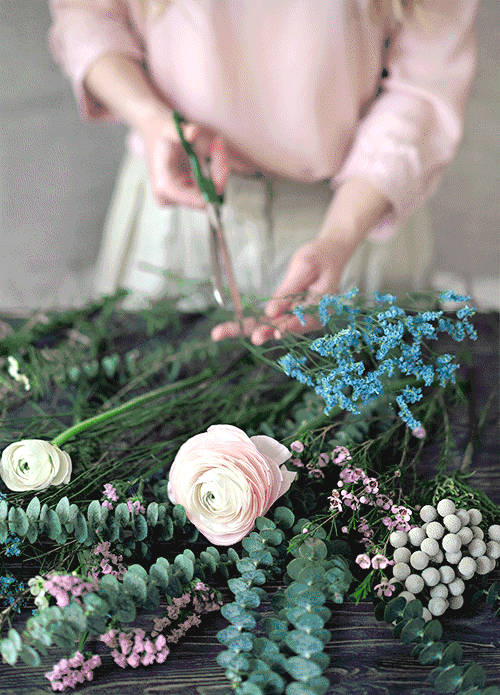 插花不用花瓶，这些创意小灵感吸引到你了吗~