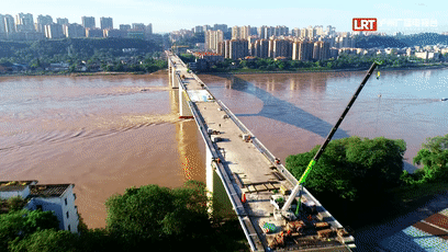 泸州长江大桥桥面已拓宽行车道已由12米加宽至13米 要闻 大听网