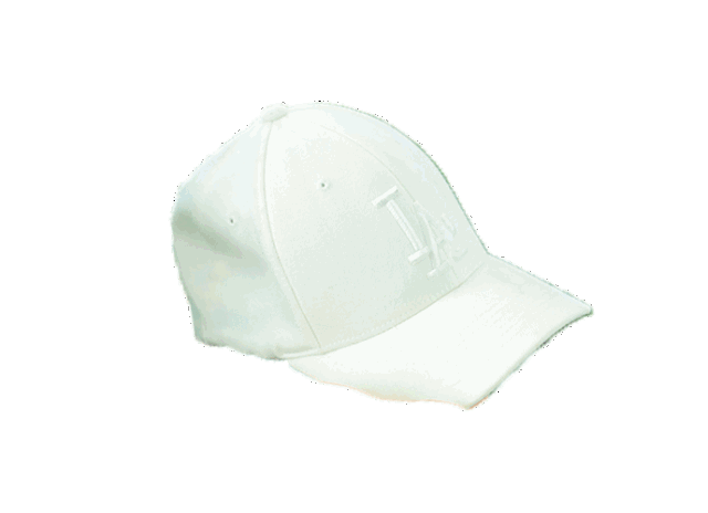 以帽取人 编辑部亲测 戴对这几顶帽子 就是比别人时髦 上海潮流情报 微信公众号文章阅读 Wemp