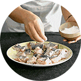 叫你生二胎!叫你生二胎!不笑你打我~