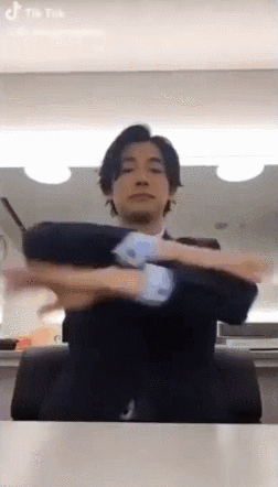 从中国火到日本 从00后到老奶奶 日本人现在都 疯狂迷恋 着它 自由微信 Freewechat