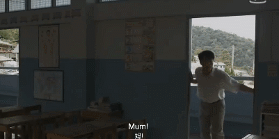 6分钟泰国短片在家长群炸了：父母，是世上最懂事的骗子