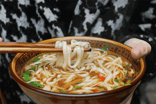 碧泉谈：沉醉千年只为那口“湘潭味”——“苍蝇馆”书写莲城“烟火史诗”