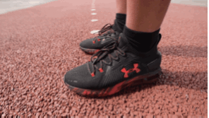 独树一帜：Under Armour HOVR系列跑鞋矩阵