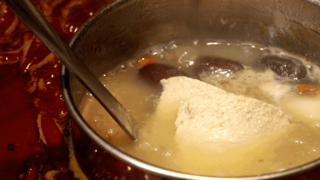 熱鍋界「霸氣龍王」優雅現身啦！在寶安化身帶辣味的ins風，此刻還免單！ 美食 第16張