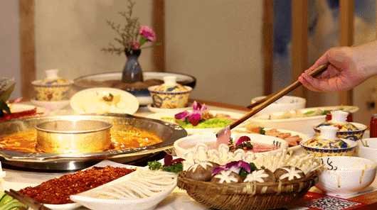 熱鍋界「霸氣龍王」優雅現身啦！在寶安化身帶辣味的ins風，此刻還免單！ 美食 第31張