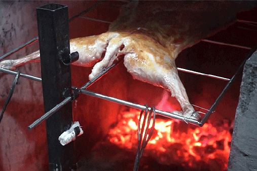 茂名这店羊前棒超好味!新鲜肥生蚝15元一打,啤酒18元一位,任饮唔嬲