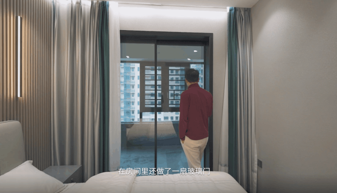 欧铂丽轻奢定制：143㎡现代轻奢家，开放式餐厨+多功能书房