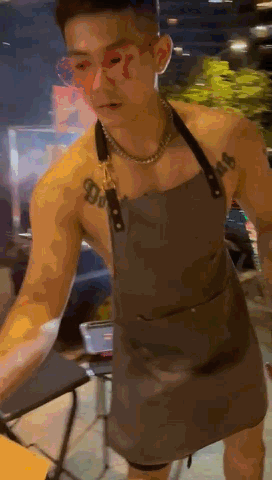 壹零烧烤？广州这三个肌肉男真的很敢.. - 51虹马