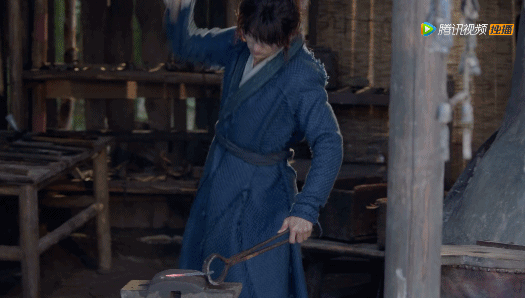 影视人生 转贴 斗罗大陆 别骂太早 一口气刷9集才知真香 作者马香玉 由swimmingboy发表 文学城