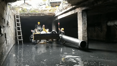 汉中这里新修的“下水道”竟然能跑车！