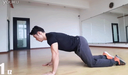 "俯卧撑太简单，没挑战？"从易到难20种