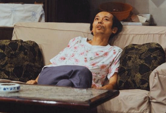 "每天上班累成狗,抽空还要写狗屁文章发公号,身体被掏空,好不容易瘫在