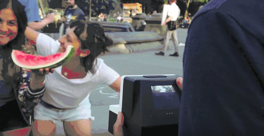 这款能「拍」出gif动图的相机才是出街利器 | 潮科技