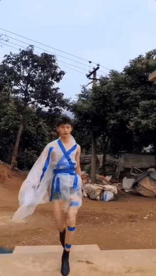 中國「鄉村超模」時尚走秀，驚艷200萬網友：這氣場不輸维多利亚的秘密！ 時尚 第8張