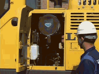 怎么更换挖机滤芯 挖掘机各类滤芯拆卸指南 小松挖掘机配件 小松空调 小松液压管 山特 松正工程机械有限公司