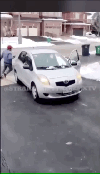笑哭！多伦多笨贼偷快递被现场抓包，逃跑时车卡在雪里了...（视频/组图） - 5