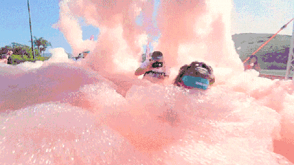 探索团建 | 夏天是一场冰与火的修行，生活在脚下，旅行去远方。