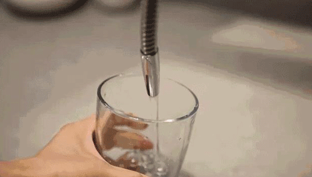 白岩松：“只顾攒钱，不懂养生！钱再多也是别人的”