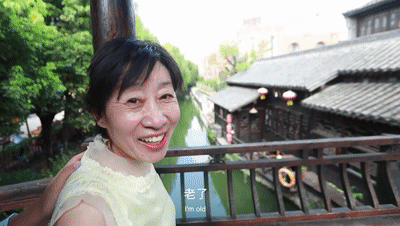 陪伴是最长情的告白,带着妈妈去台儿庄古城旅行 陪伴是最长情的告白,带着妈妈去台儿庄古城旅行